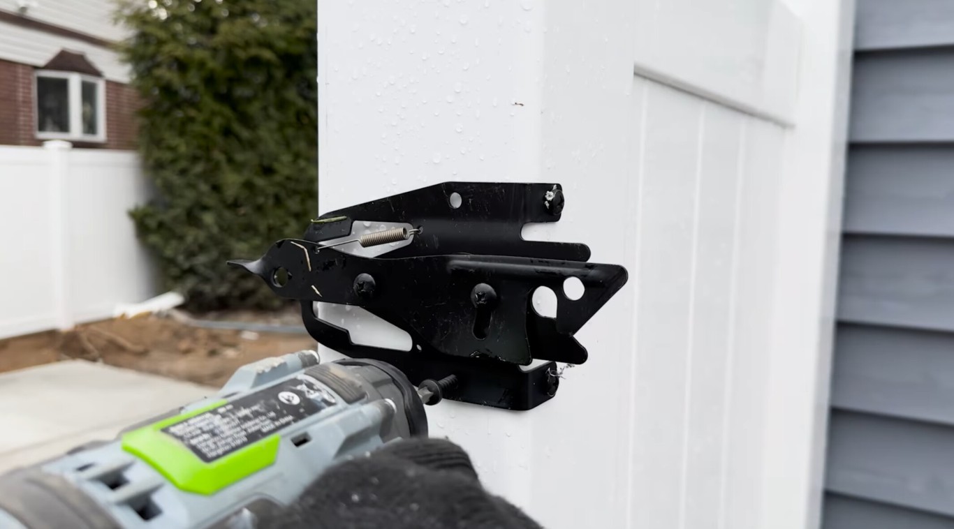 Fence Repair & Replacement in Richmond, CA